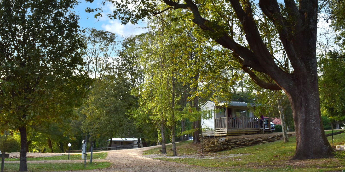 mobil home au Camping de Labeyrie dans le Gers