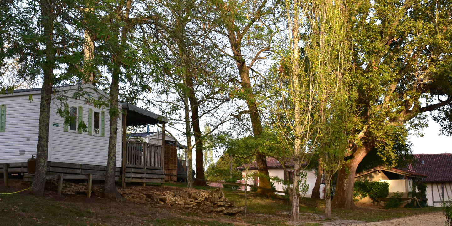 mobil home au Camping de Labeyrie dans le Gers